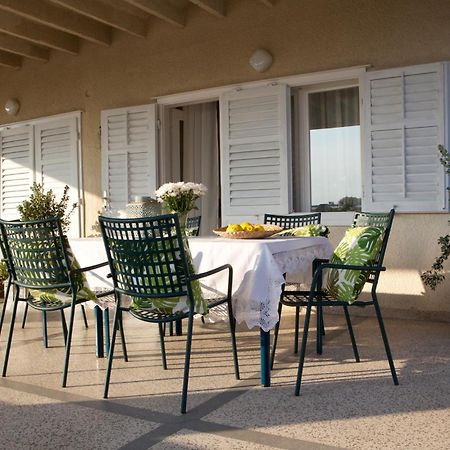 Pegasus Apartments & Rooms Makarska Esterno foto